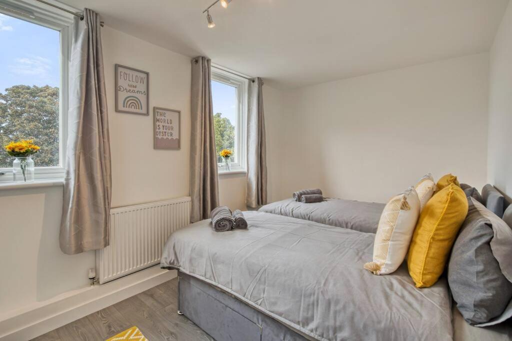 Apartmán Hidden Gem In Battersea W/ Free Parking Londýn Exteriér fotografie