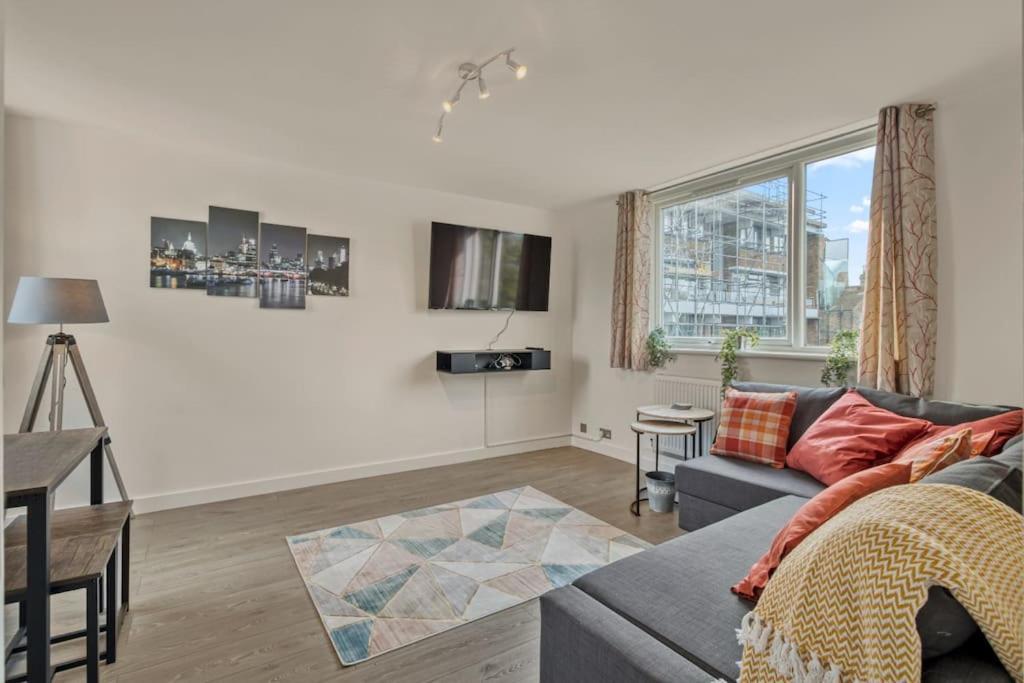 Apartmán Hidden Gem In Battersea W/ Free Parking Londýn Exteriér fotografie